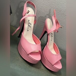 Ellie Blush Pink Strappy Heels 6.5” Like New